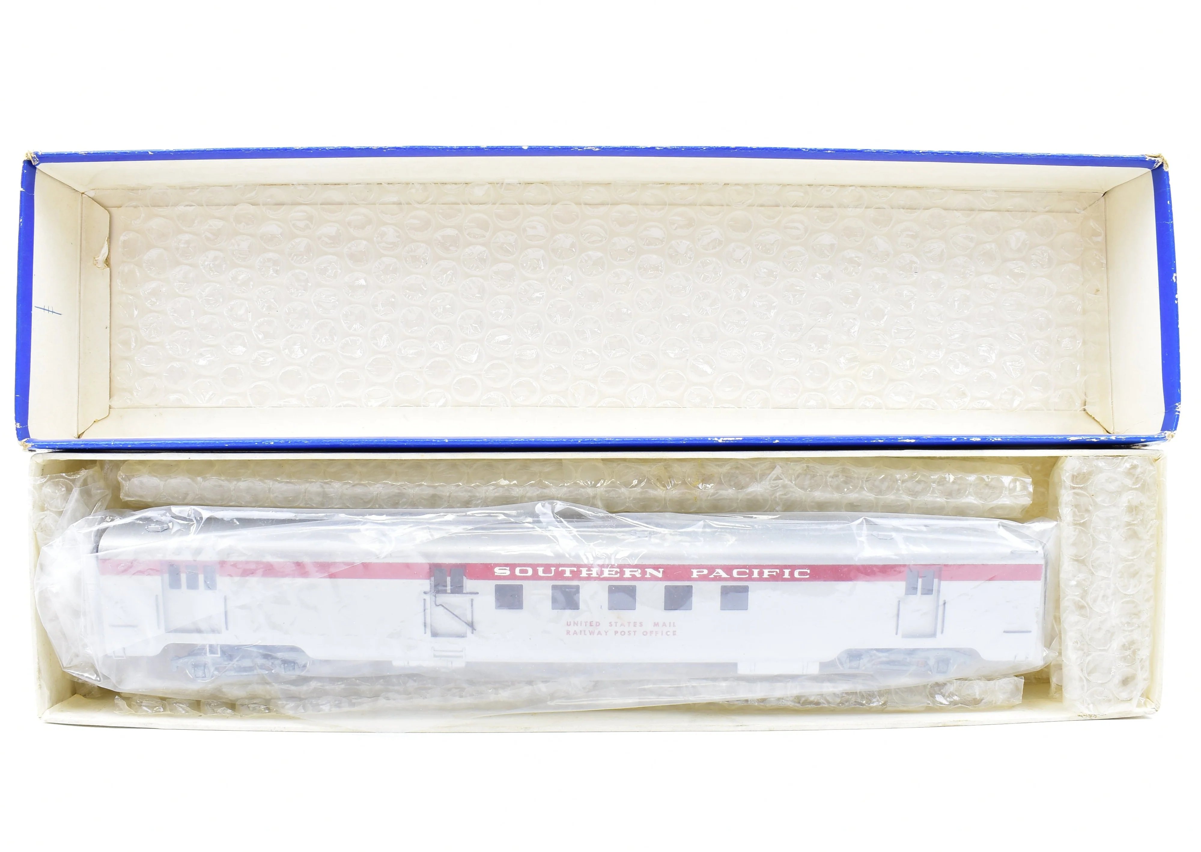 HO Brass Balboa SP - Southern Pacific Postal Baggage RPO Car Factory Painted Aluminum - Image 17