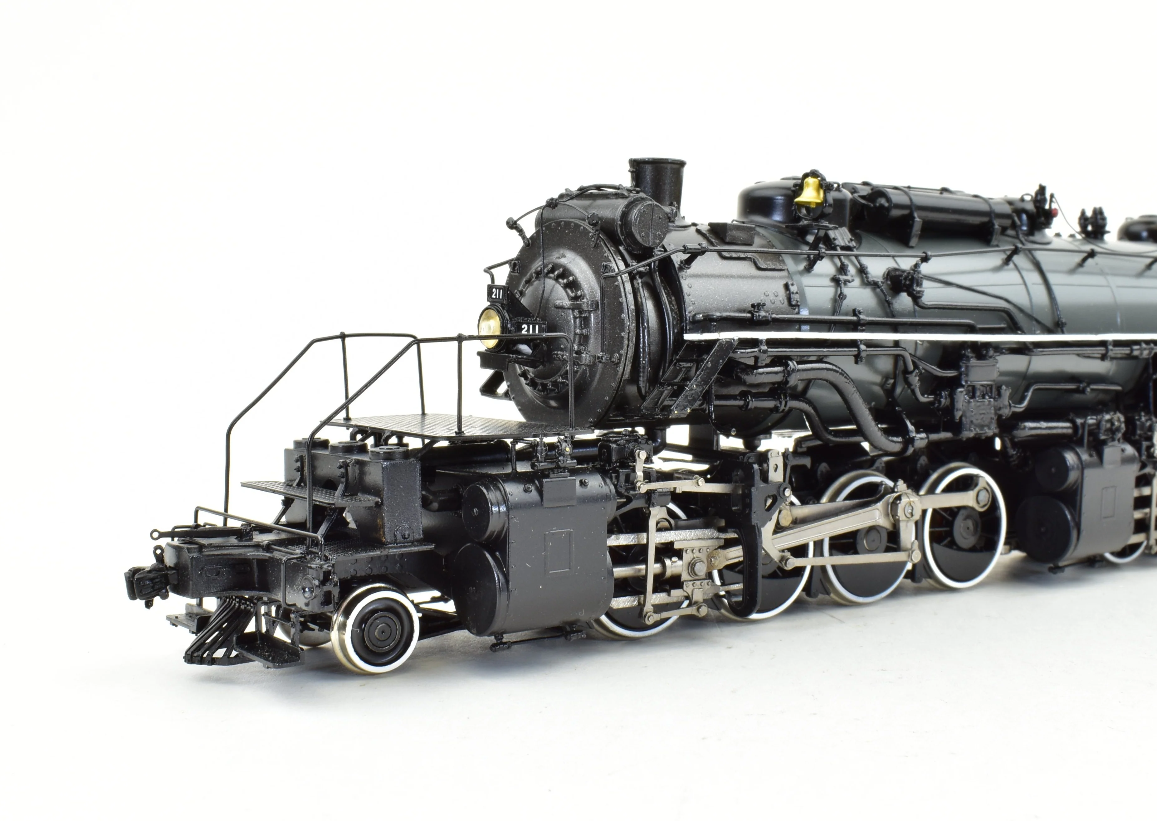 HO Brass CON DVP - Division Point DM&IR - Duluth Missabe & Iron Range Class M-2s 2-8-8-2 #211 Grey Boiler Scheme FP - Image 16