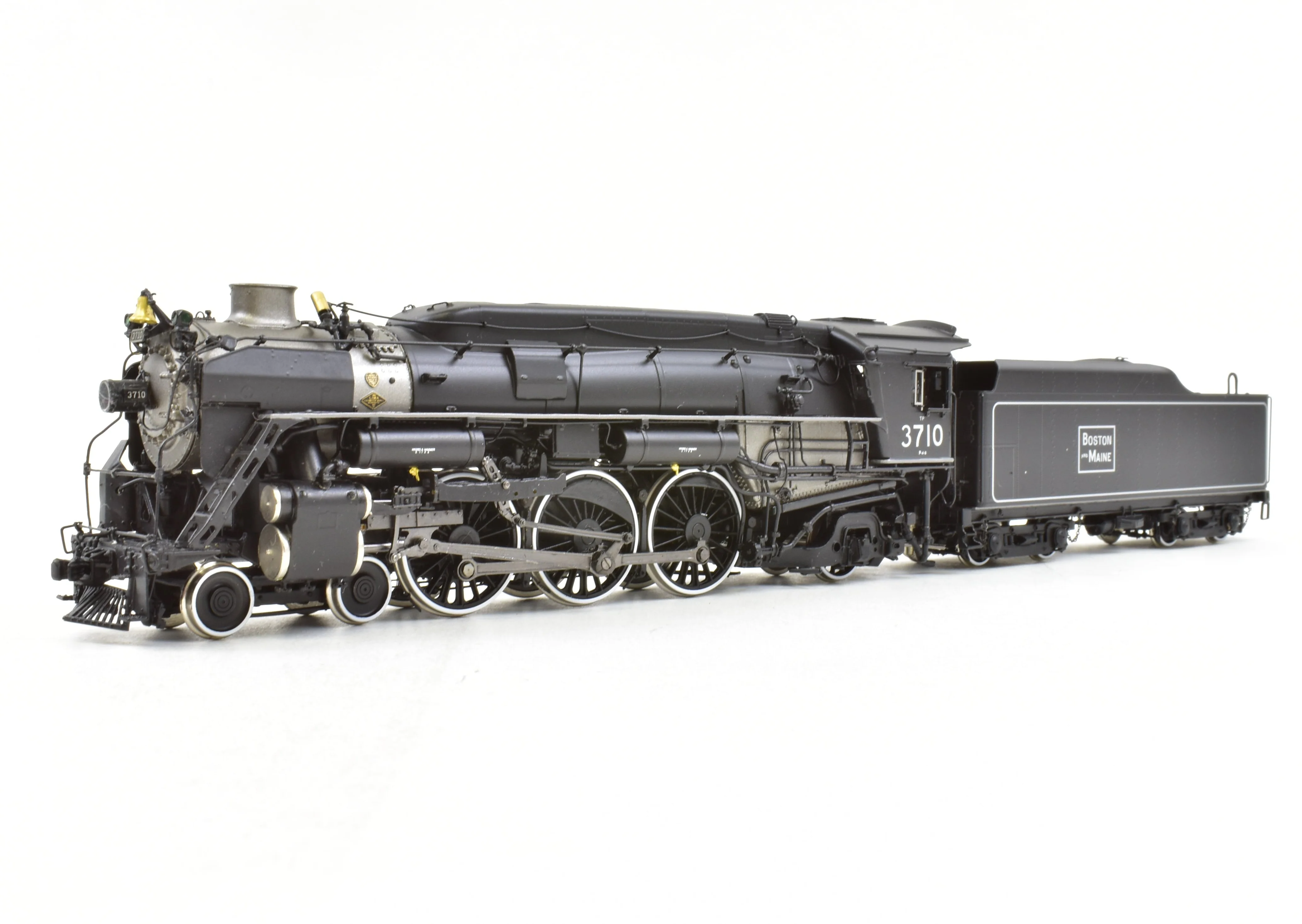 HO Brass DVP - Division Point B&M - Boston & Maine P-4a 4-6-2 Pacific FP #3710 with Skyline Casting - Image 4