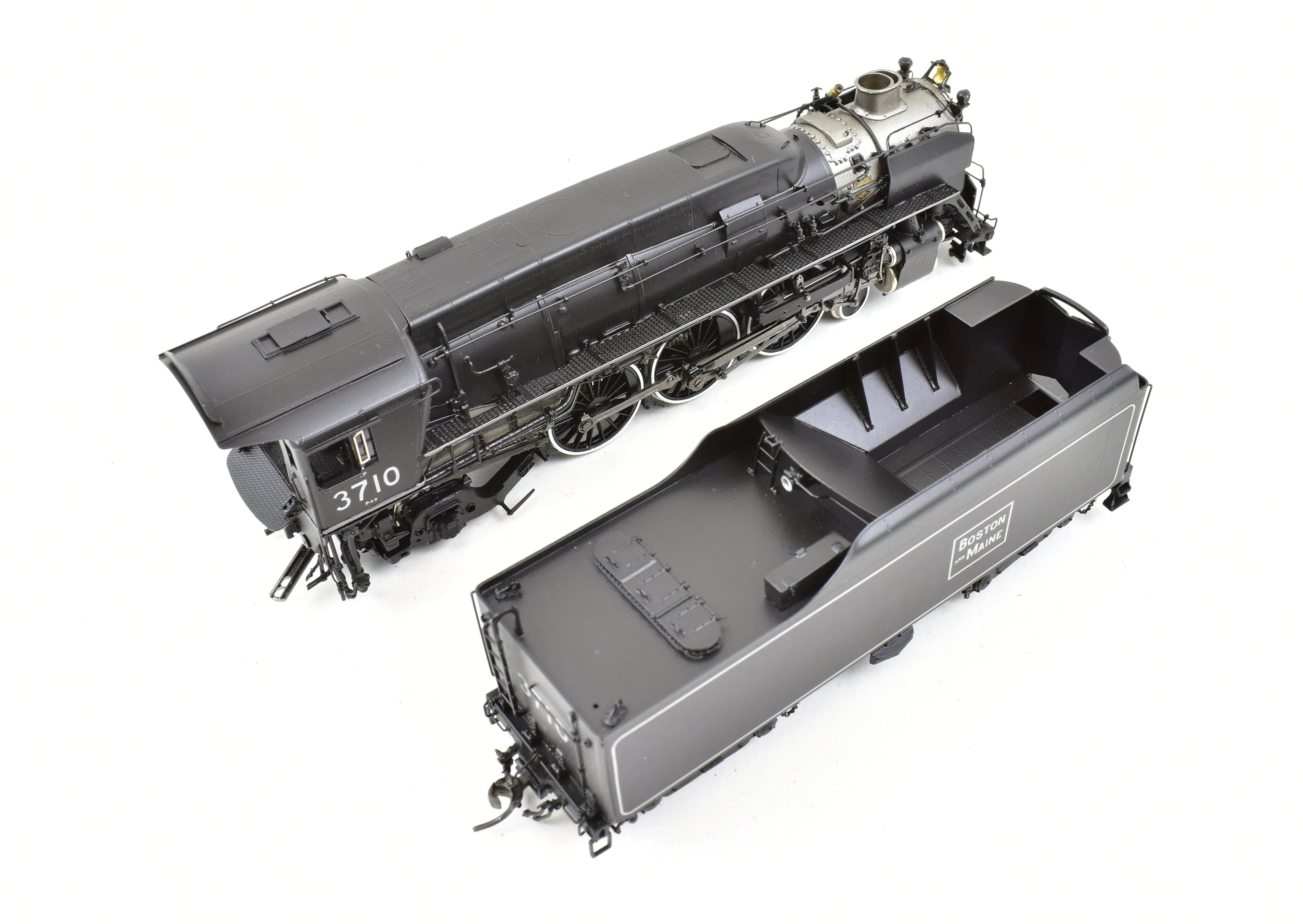 HO Brass DVP - Division Point B&M - Boston & Maine P-4a 4-6-2 Pacific FP #3710 with Skyline Casting - Image 8