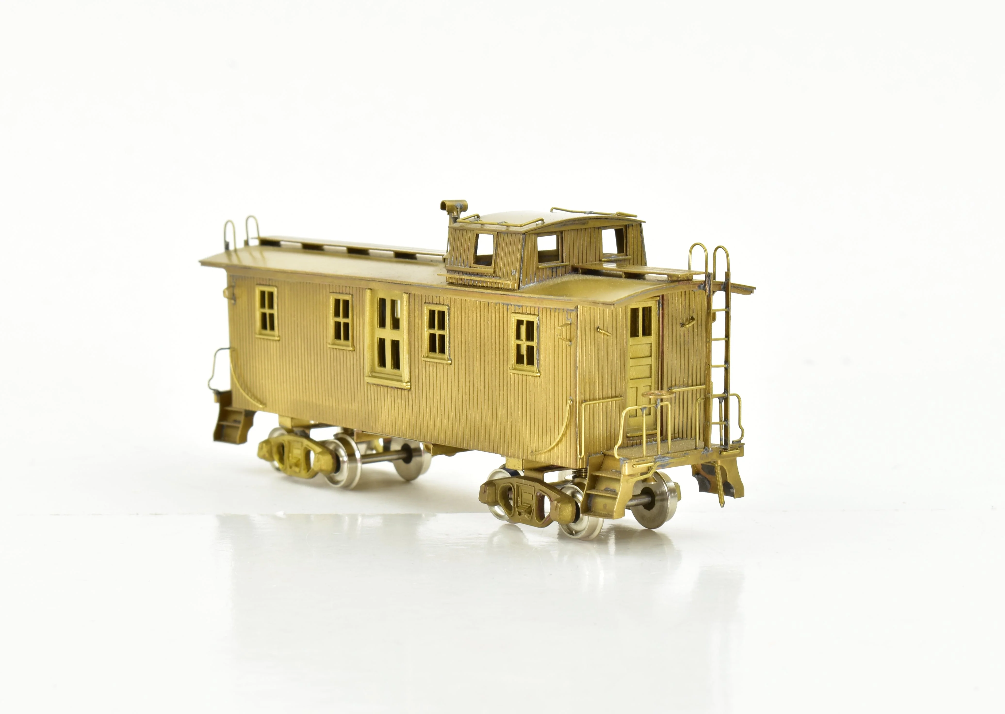 HO Brass Gem Models IC - Illinois Central #9405 Wood Side Door Caboose - Image 4