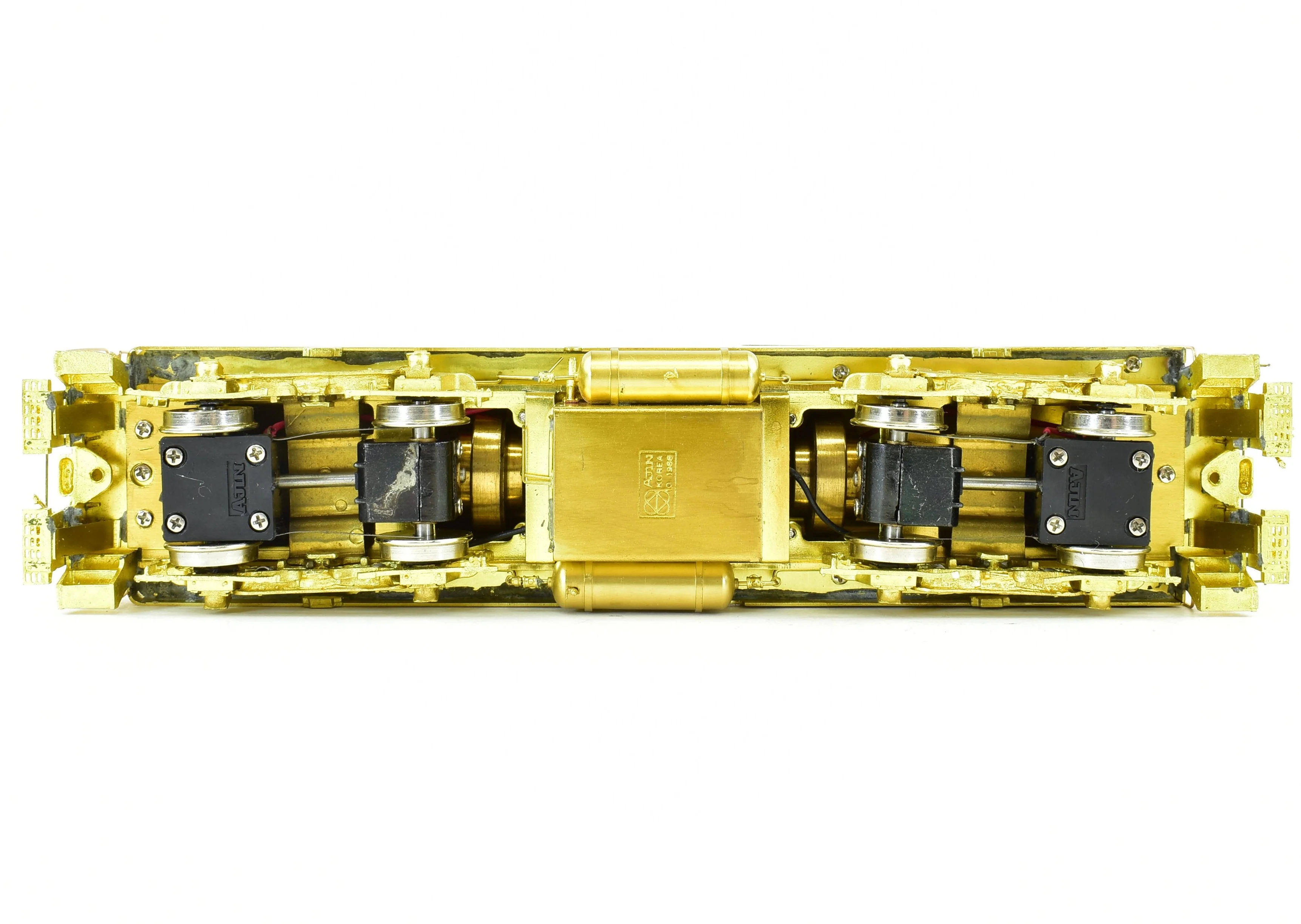 HO Brass OMI - Overland Models Inc.  ATSF/NYC- Santa Fe/New York Central Fairbanks Morse FM H-12-44 With Cab Overhang - Image 14