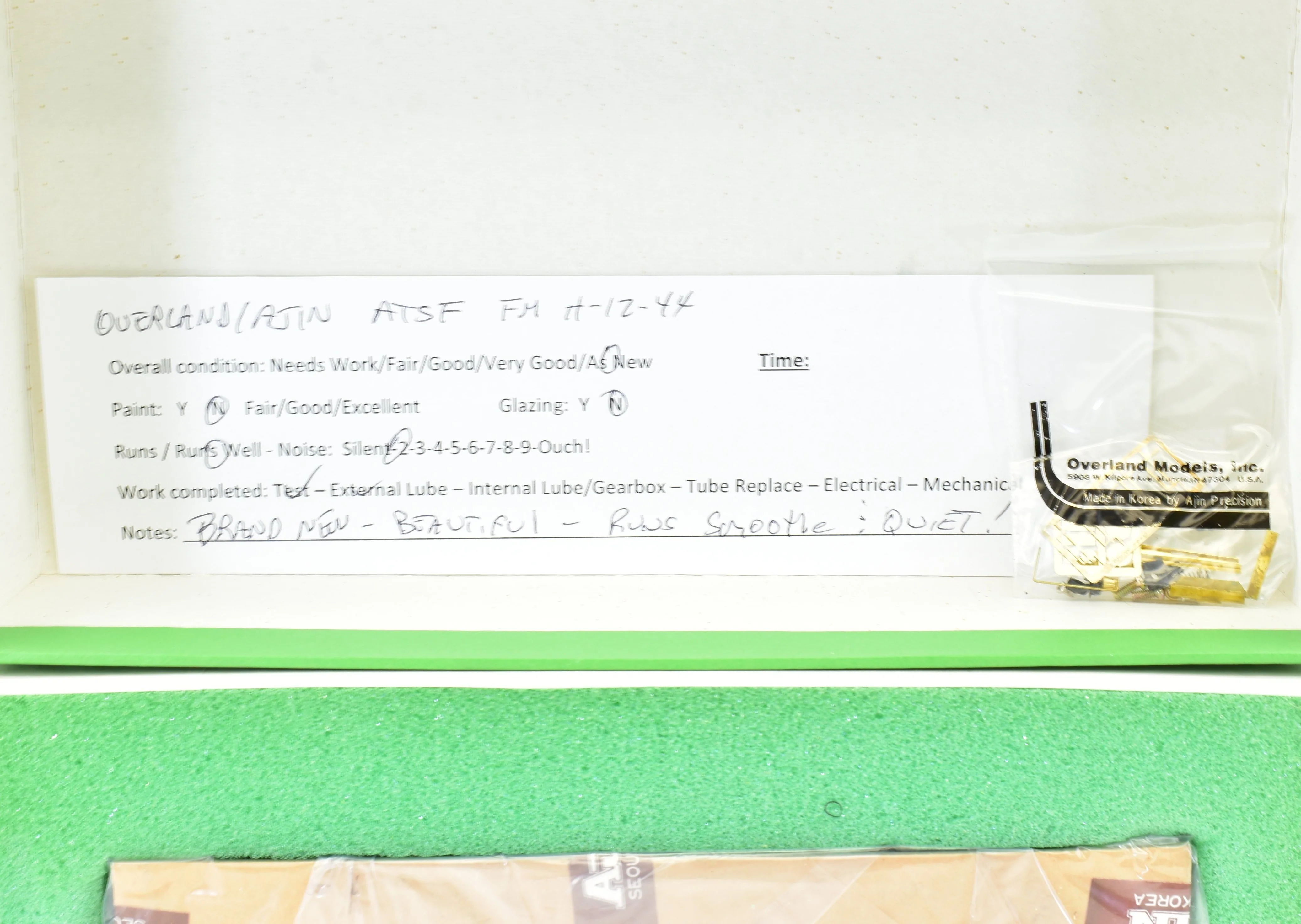 HO Brass OMI - Overland Models Inc.  ATSF/NYC- Santa Fe/New York Central Fairbanks Morse FM H-12-44 With Cab Overhang - Image 17