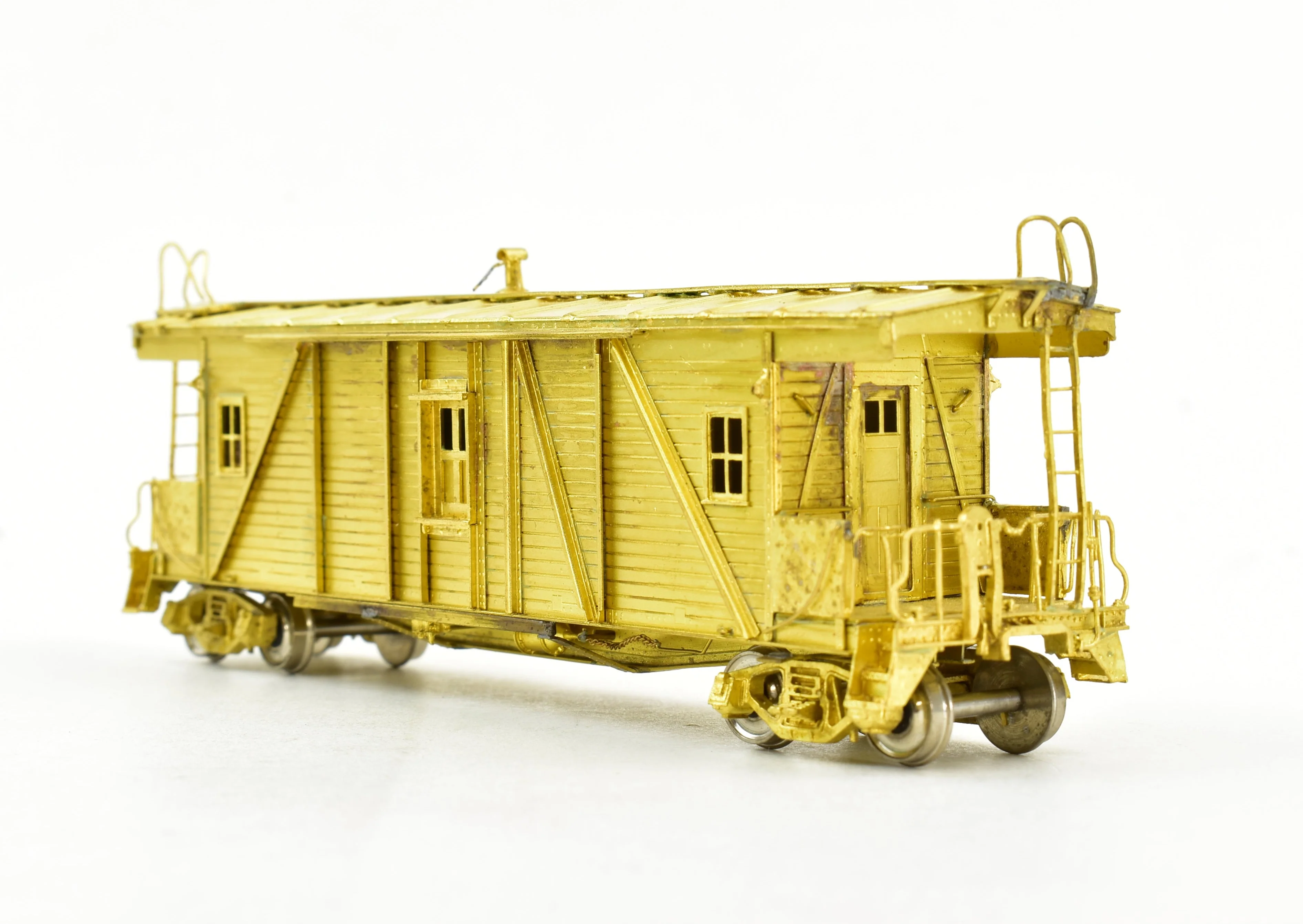 HO Brass OMI - Overland Models, Inc. IC - Illinois Central "OSB" Outside Braced Wood Caboose - Image 3