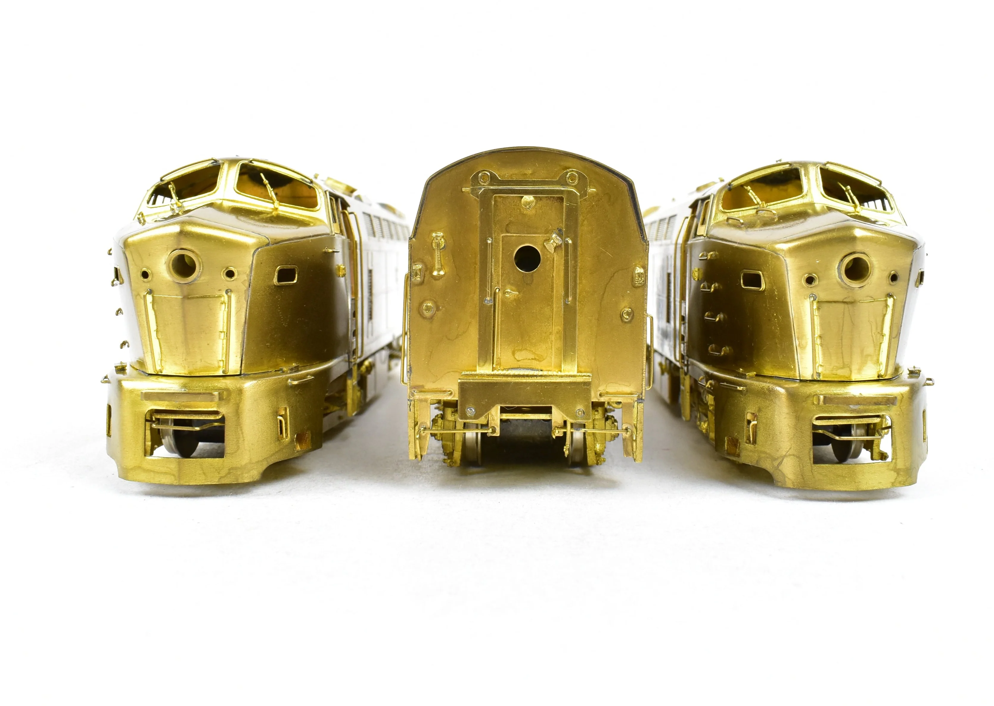 HO Brass CON OMI - Overland Models Inc. NYC, CIL, PRR, and B&O Baldwin RF-16 Shark Nose A/B/A Set - Image 24