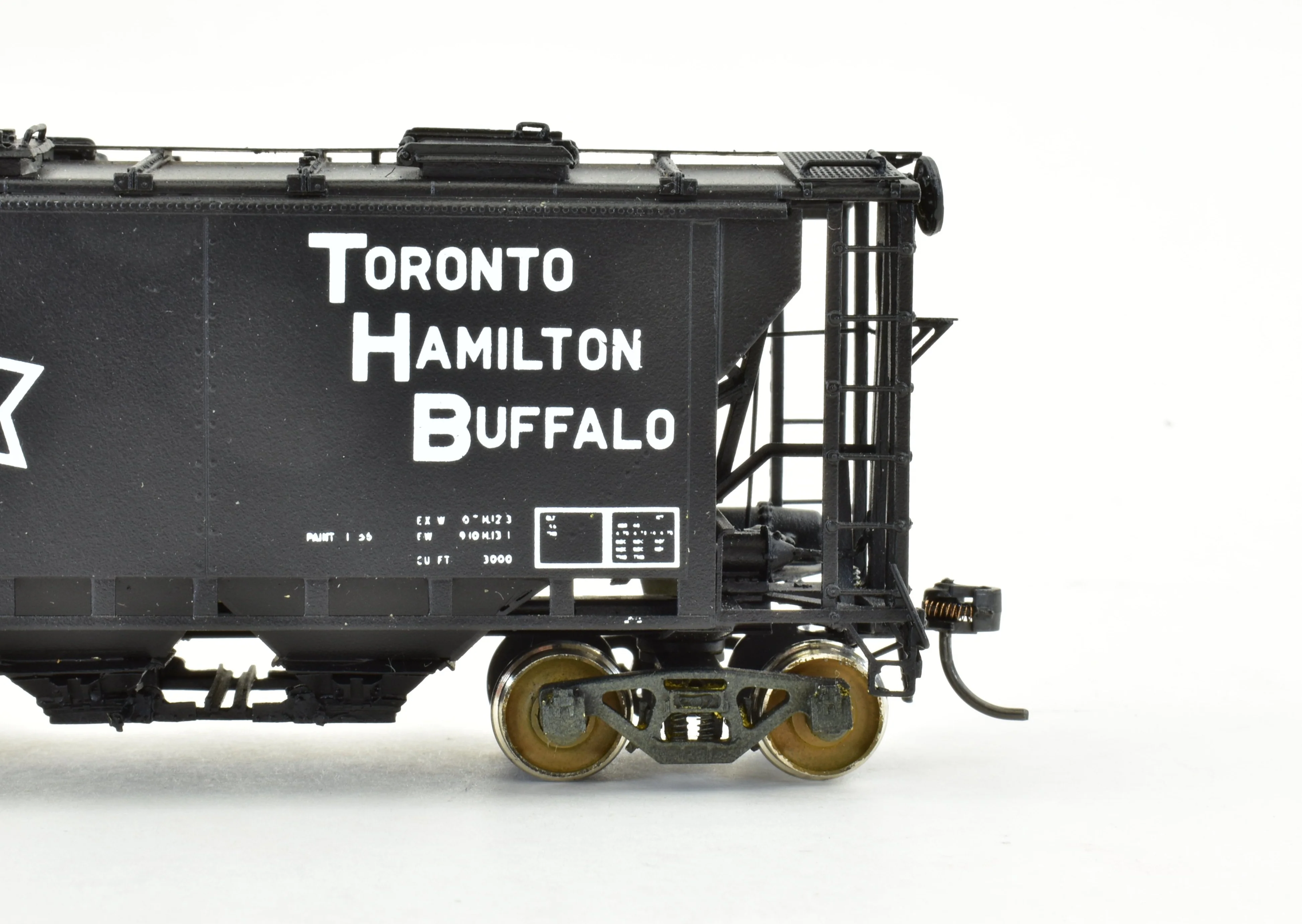 HO Brass OMI - Overland Models, Inc. TH&B - Toronto Hamilton & Buffalo Custom Painted CN Slab Side Covered Hopper - Image 13