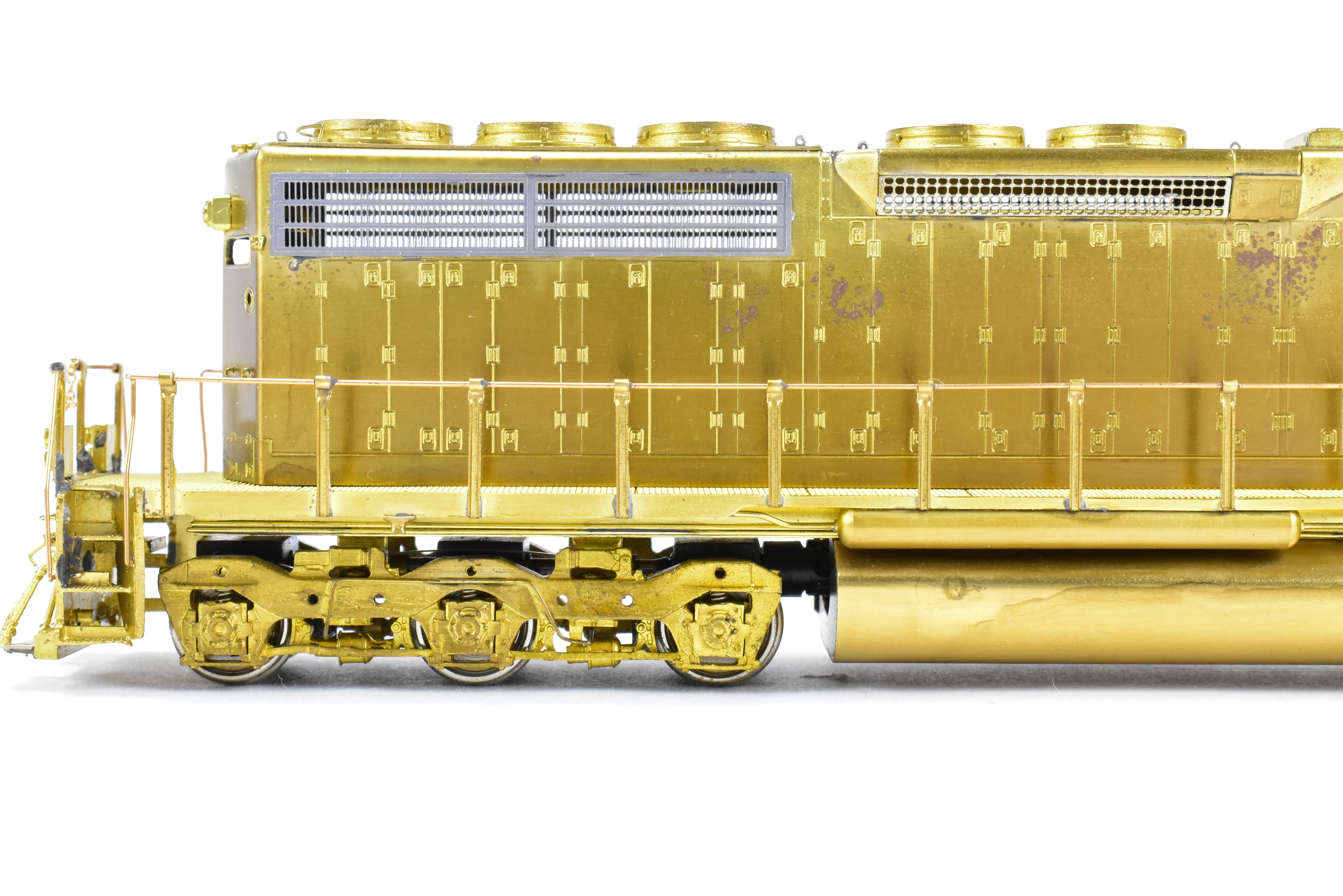 HO Brass OMI - Overland Models Inc. Various Roads EMD SD40 Low Hood, W/Dynamic Brakes, W/Low Mounted Brake Cylinders - Image 13