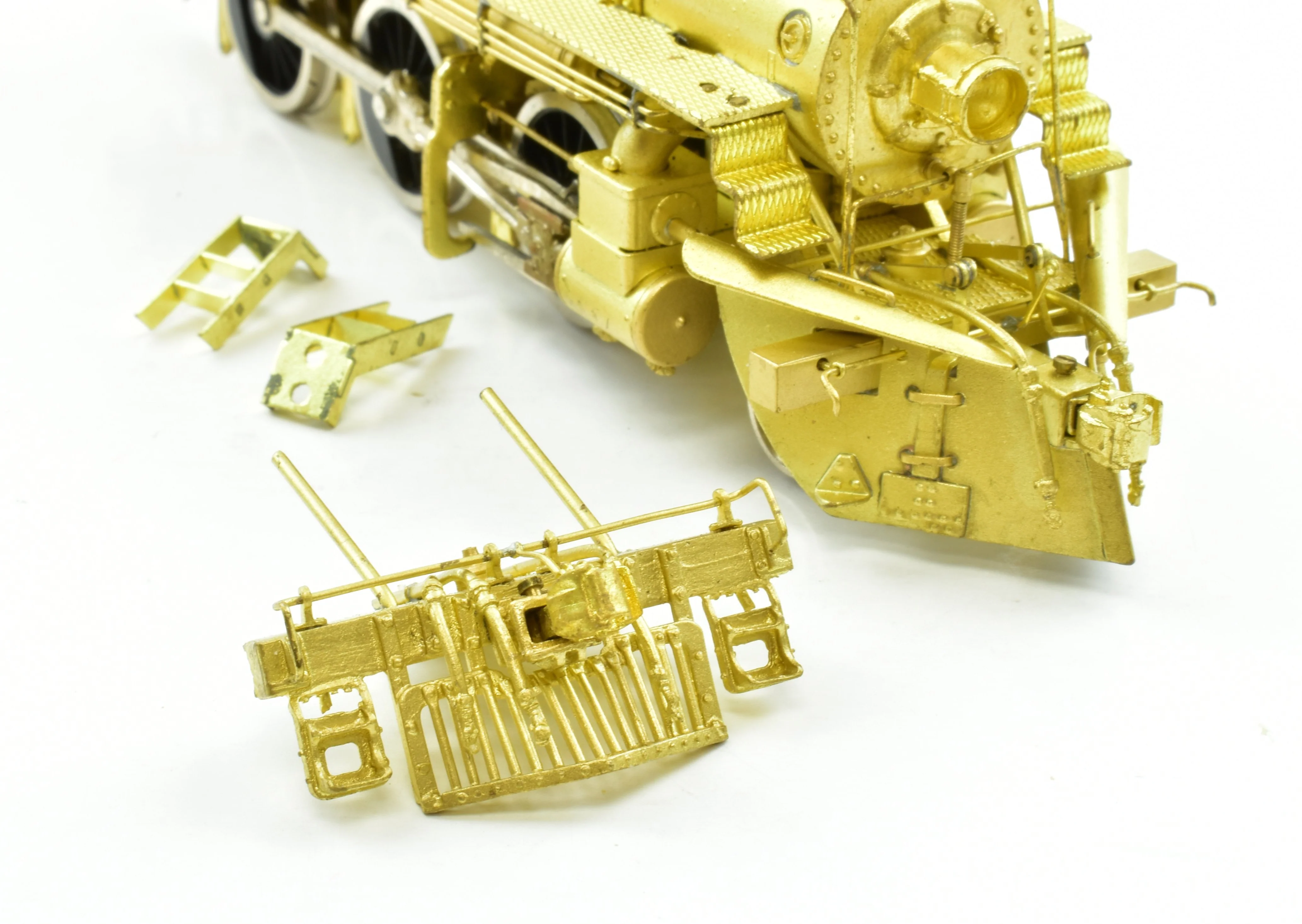 HO Brass PFM - Samhongsa B&M - Boston & Maine B-15 2-6-0 w/ Snow Plow Pilot - Image 16