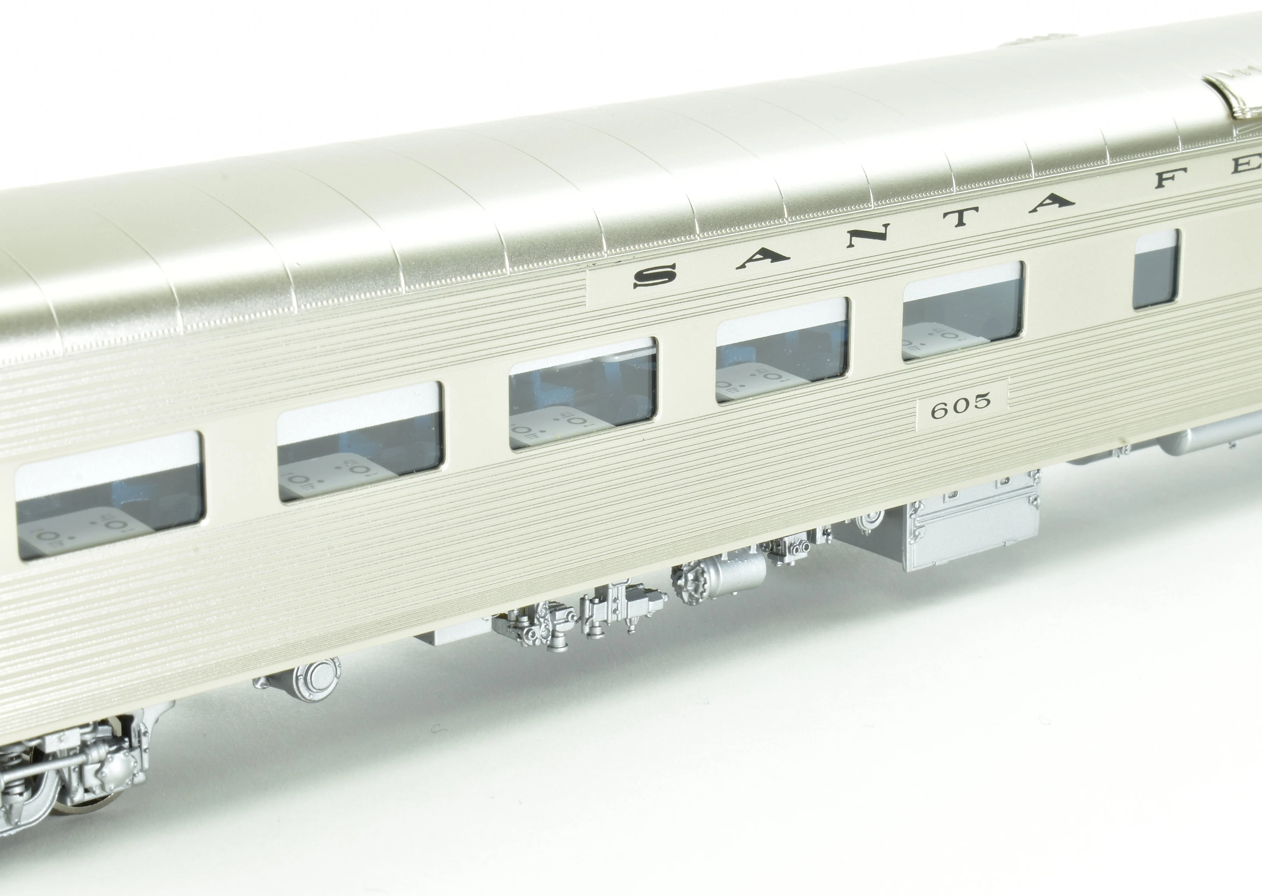 HO Brass CON TCY - The Coach Yard  No. 1207.1 ATSF - Santa Fe 1950 Pullman Lightweight 36 Seat Diner FP No. 605 - Image 10