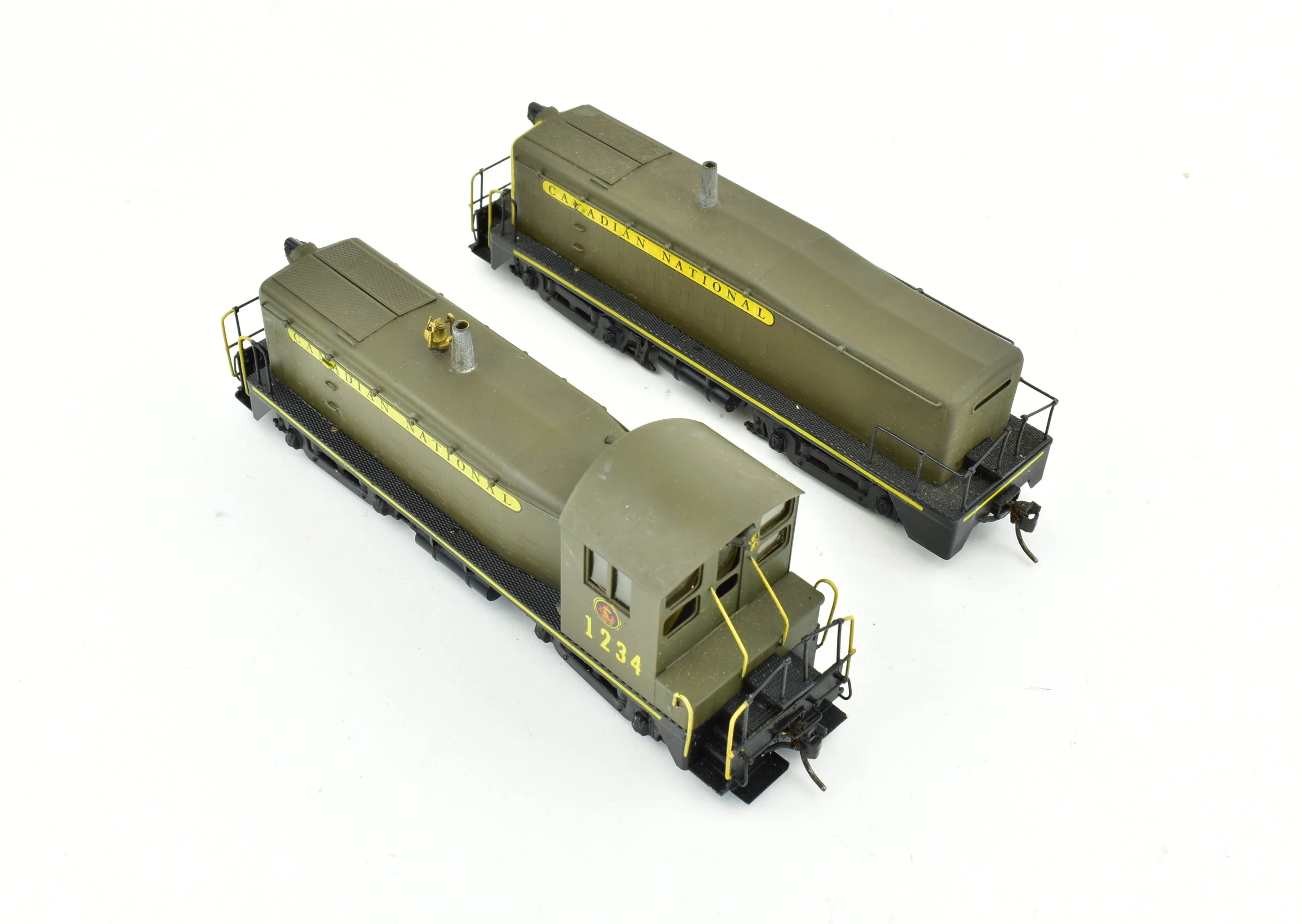 HO Brass Trains Inc. CNR - Canadian National Railway EMD TR-6 1600 HP "Cow and Calf" Unit Diesel Set - Image 10