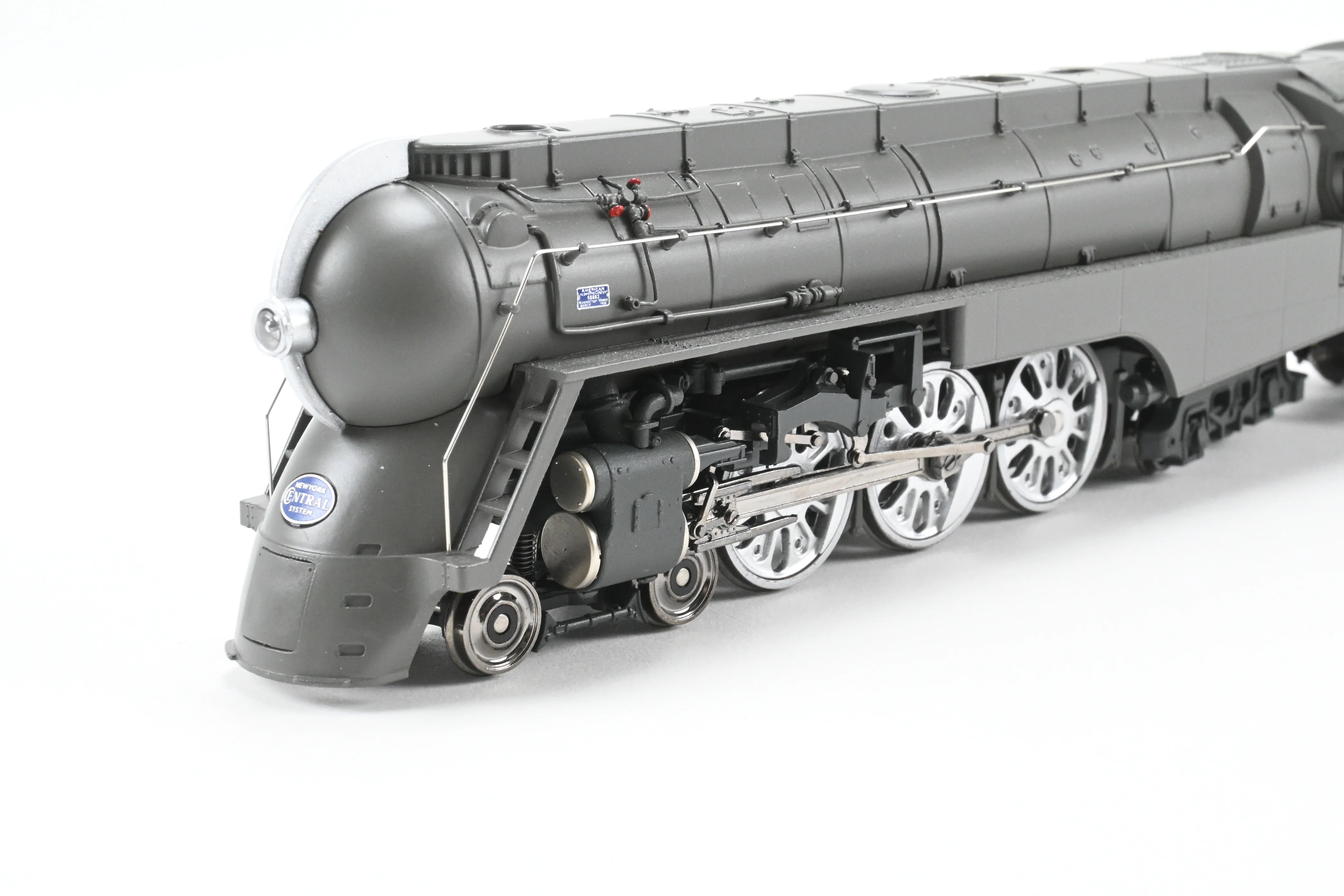 HO MTH - Mike's Train House NYC - New York Central 4-6-4 Streamlined Dreyfuss Hudson W/Sound Factory Painted No. 5449 - Image 15