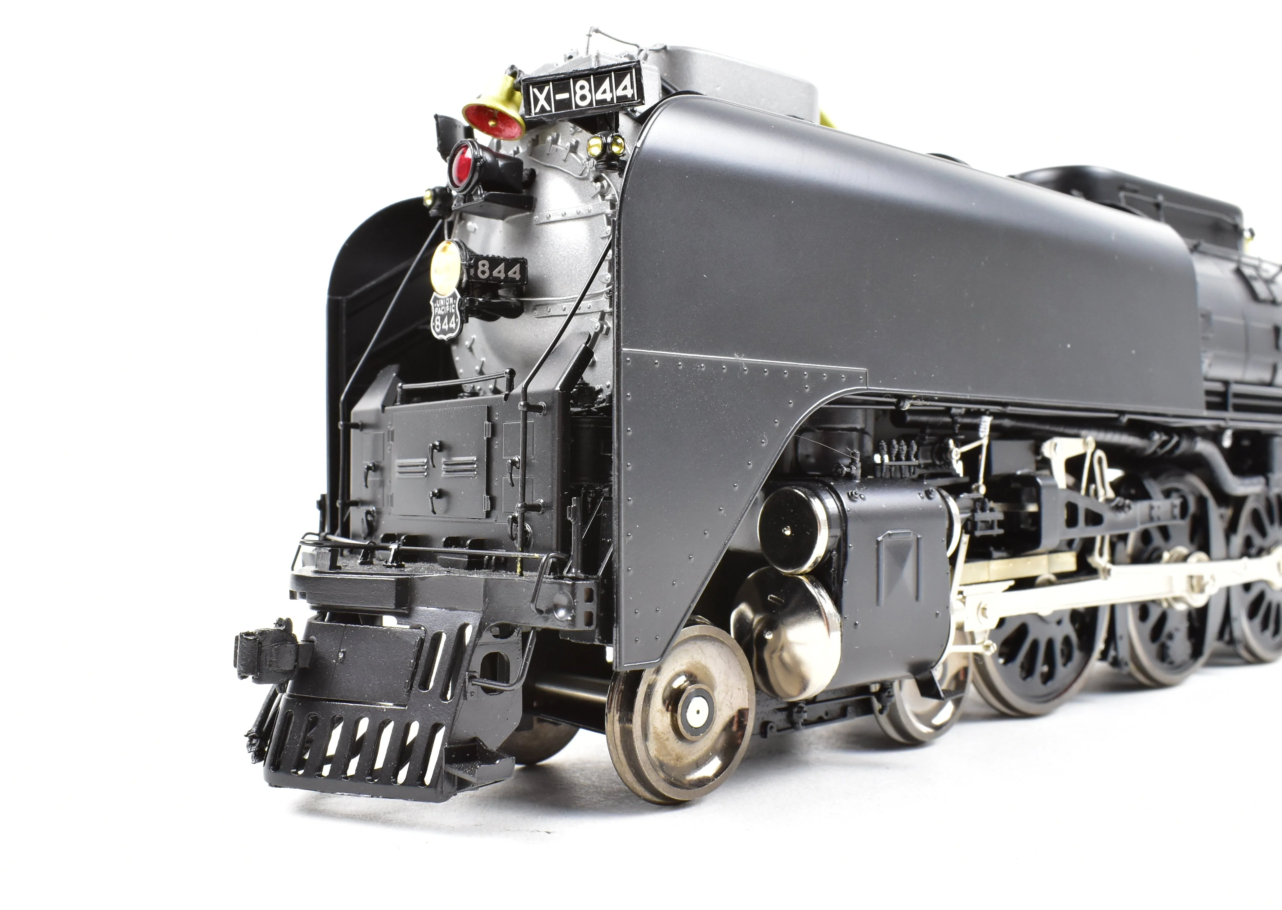 O Brass CON OMI - Overland Models, Inc. UP - Union Pacific FEF-3 4-8-4 1996, 1997 Excursion Era Version - Image 17